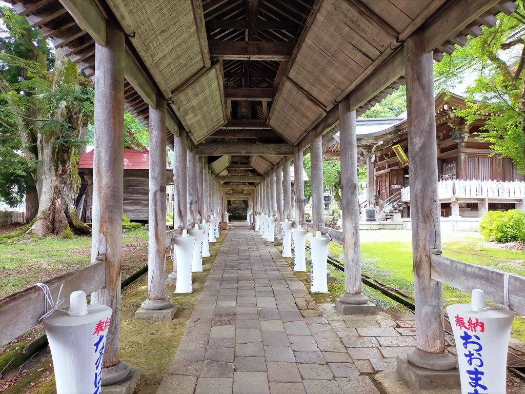 浦佐毘沙門堂 境内 回廊